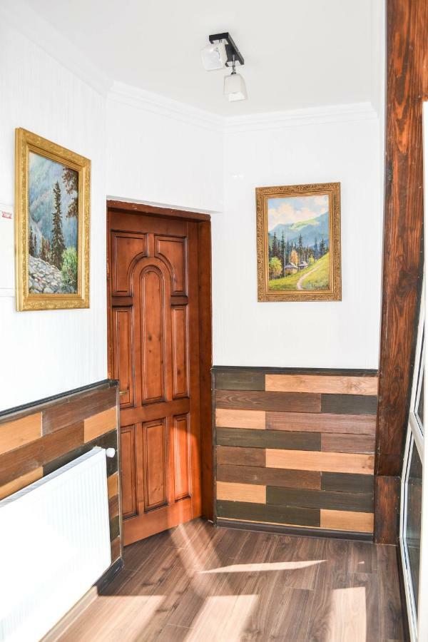 Olko House Lägenhet Jaremtje Exteriör bild