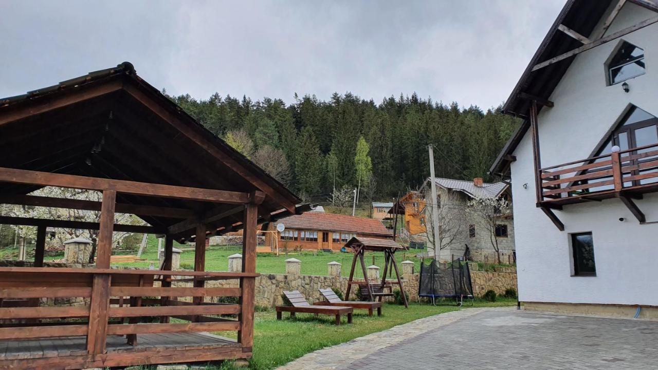 Olko House Lägenhet Jaremtje Exteriör bild